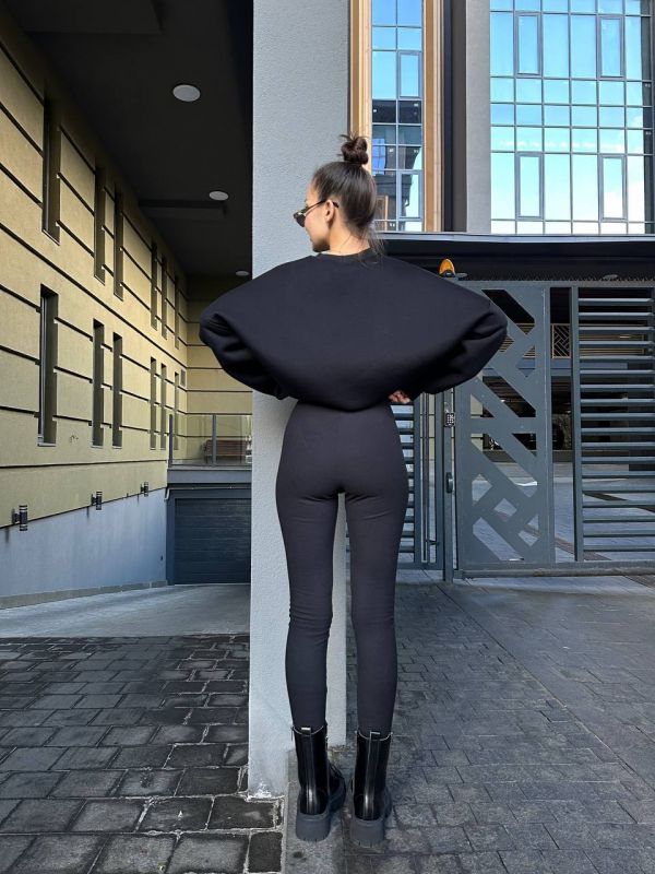 Лосини із тканини пуми - міцний та еластичний матеріал, приємний на дотик, зберігає тепло