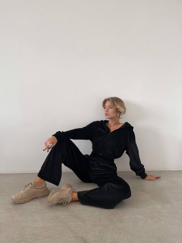 Костюм спортивний велюровий чорного кольору